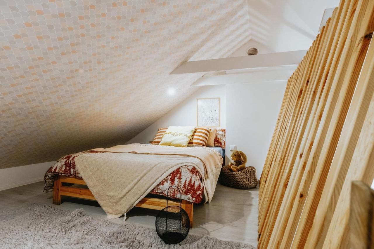 Apartament Z Antresola Okszow Dış mekan fotoğraf